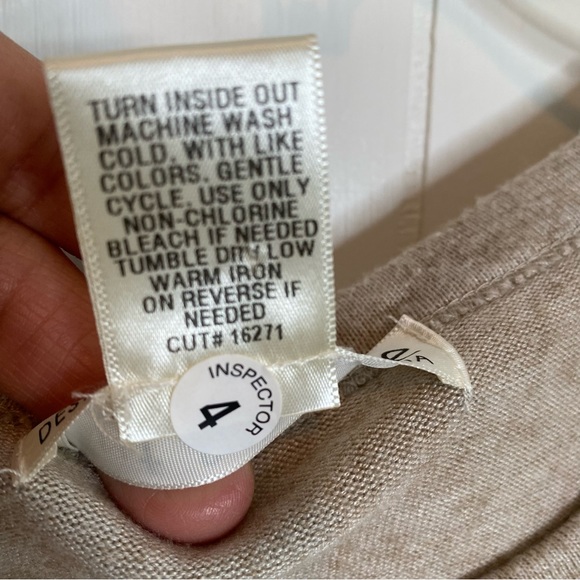 cut & paste Crew Neck Pullover Tan Sweater, Women’s Size Large - Picture 7 of 7